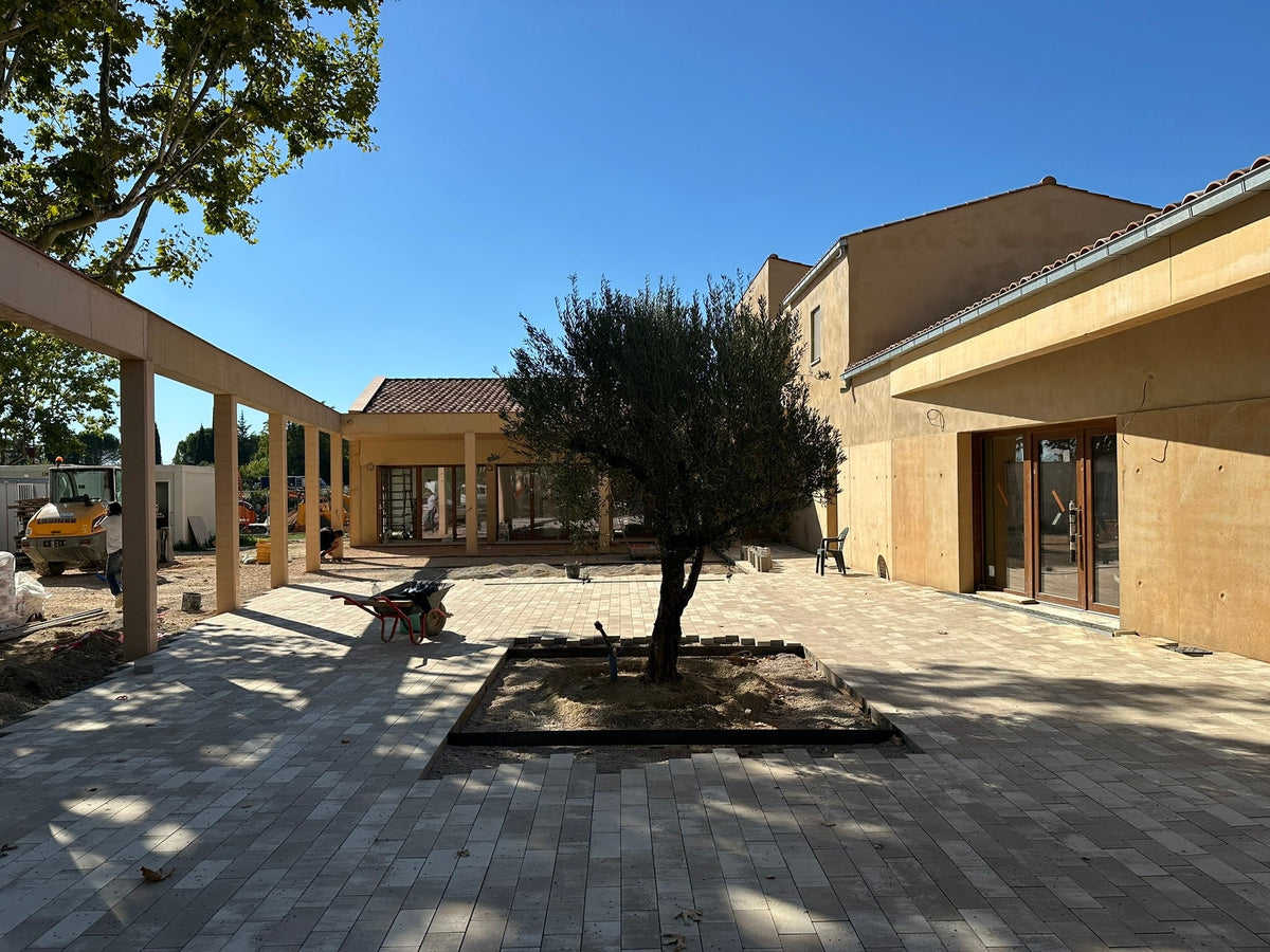 Bâtiment Multiservices